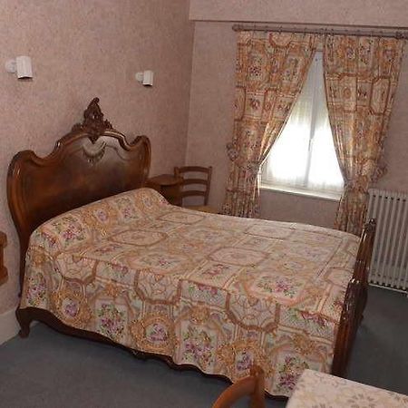 Hotel Du Commerce Пон-де-Во Экстерьер фото