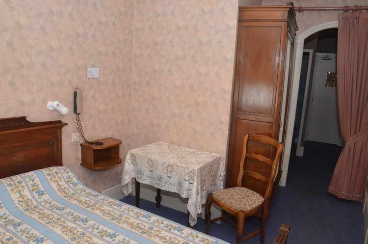 Hotel Du Commerce Пон-де-Во Экстерьер фото