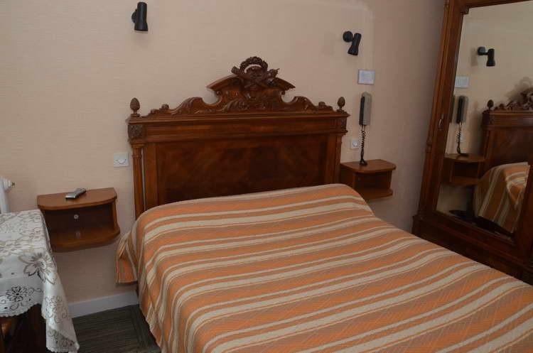 Hotel Du Commerce Пон-де-Во Экстерьер фото