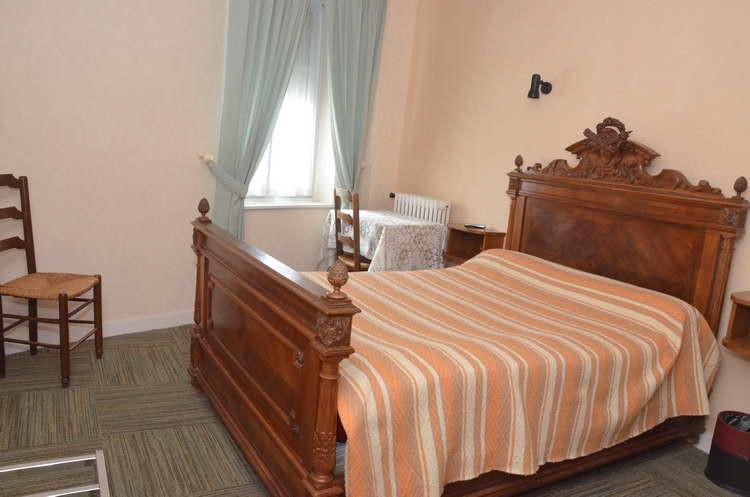 Hotel Du Commerce Пон-де-Во Экстерьер фото