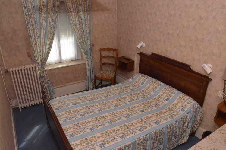 Hotel Du Commerce Пон-де-Во Экстерьер фото